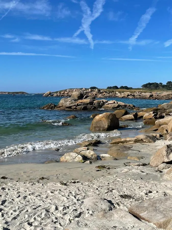 L'Escale-Chambres D'Hotes Au Coeur De La Cote De Granit Rose Pleumeur-Bodou 0*,  France